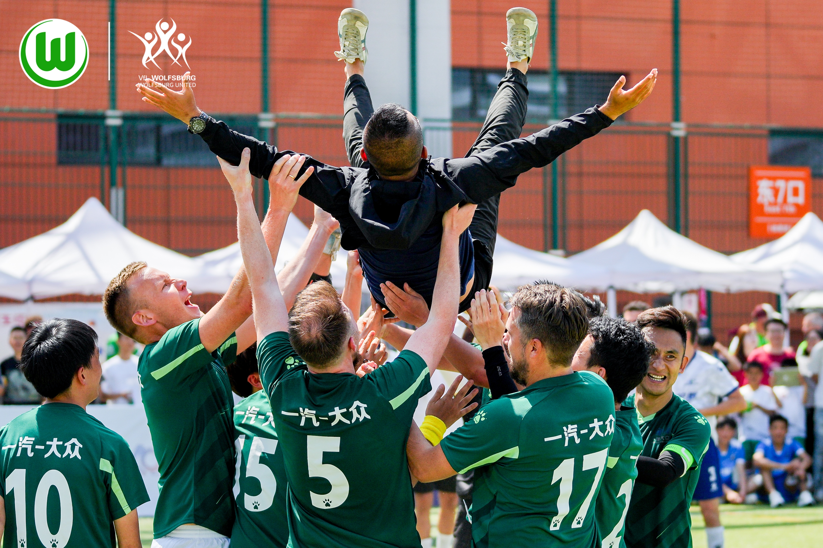 爱游戏官方入口-拉沃尔杯绝杀联合杯,辛纳点燃赛场