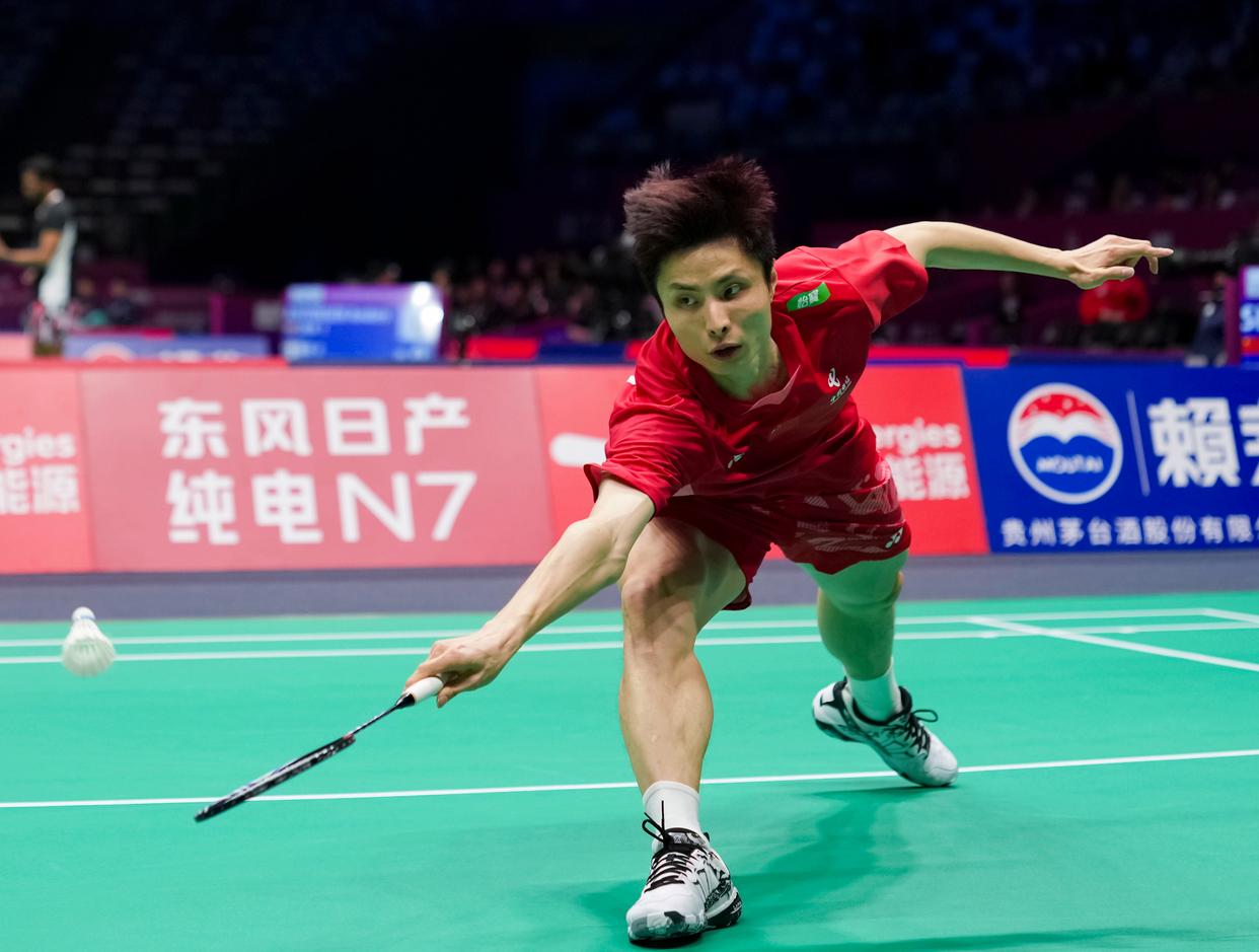 爱游戏-印度队鏖战马来西亚队，石宇奇统治全场